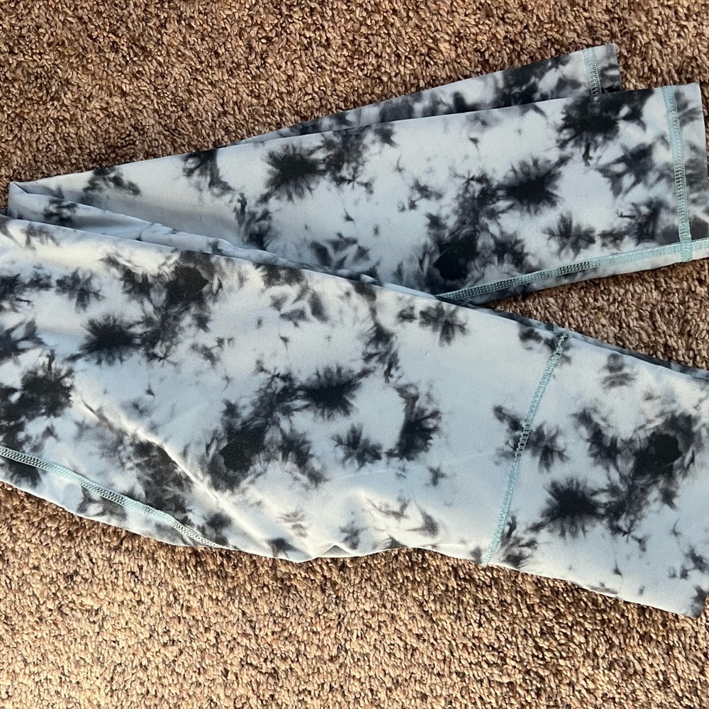 Define Inspiration Black and Blue Tie-Dye Leggings